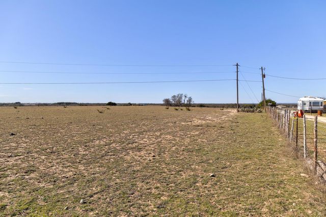 2501 County Road 224, Florence, TX 76527