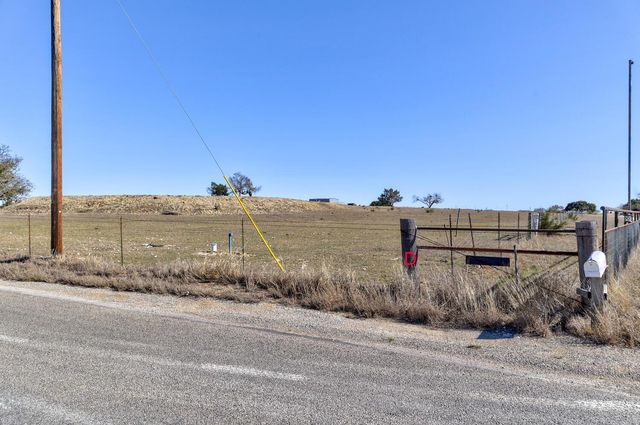 2501 County Road 224, Florence, TX 76527