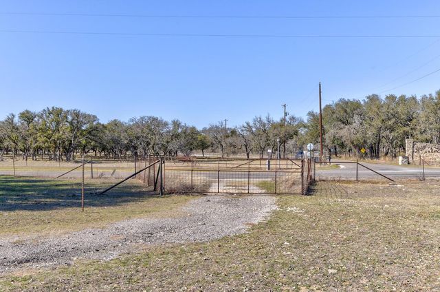 2501 County Road 224, Florence, TX 76527