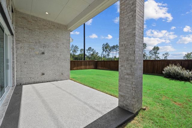 27866 Wooded Pond Drive, Spring, TX 77386