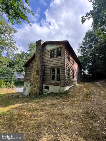 142 ECKMAN RD, Lancaster, PA 17602