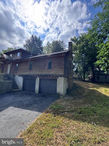 142 ECKMAN RD, Lancaster, PA 17602