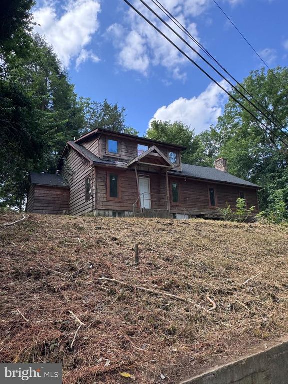 142 ECKMAN RD, Lancaster, PA 17602