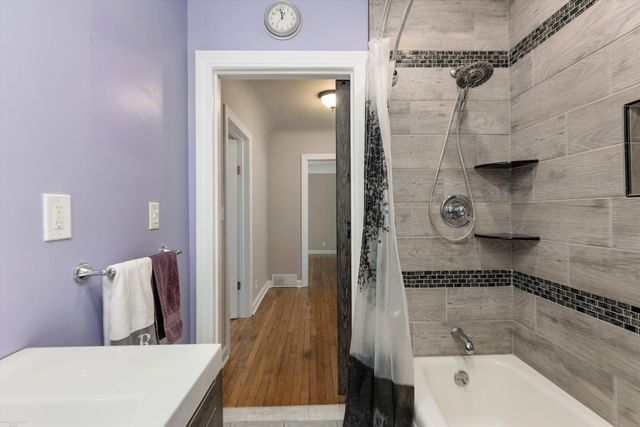 4492 Marr Avenue, Warren, MI 48091