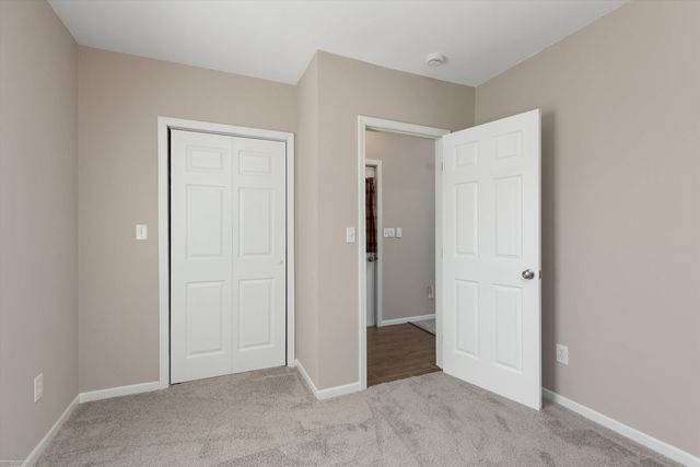 4492 Marr Avenue, Warren, MI 48091