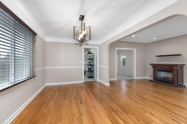 4492 Marr Avenue, Warren, MI 48091