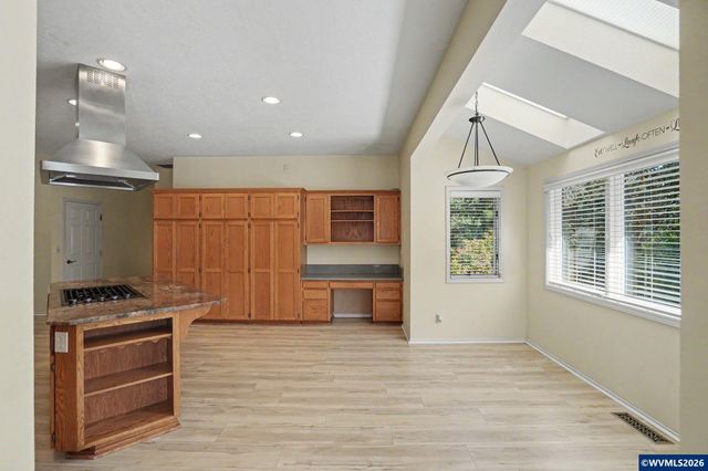 4734 Bradford Lp SE, Salem, OR 97302