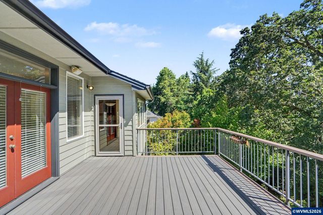 4734 Bradford Lp SE, Salem, OR 97302