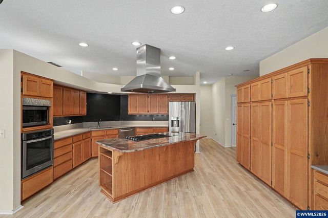4734 Bradford Lp SE, Salem, OR 97302
