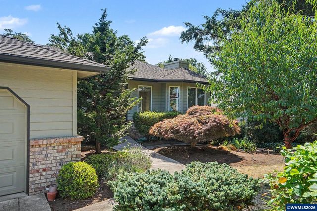 4734 Bradford Lp SE, Salem, OR 97302
