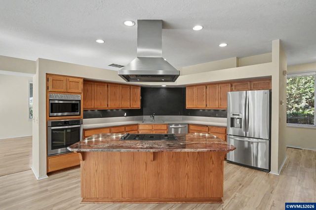 4734 Bradford Lp SE, Salem, OR 97302