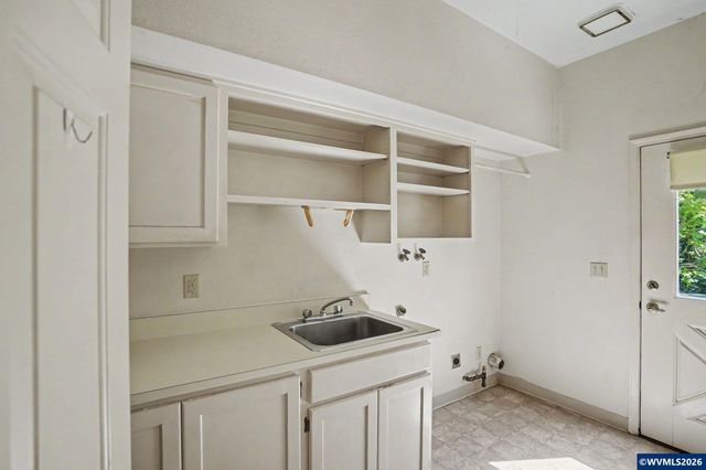 4734 Bradford Lp SE, Salem, OR 97302