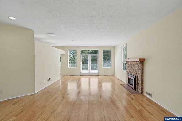 4734 Bradford Lp SE, Salem, OR 97302
