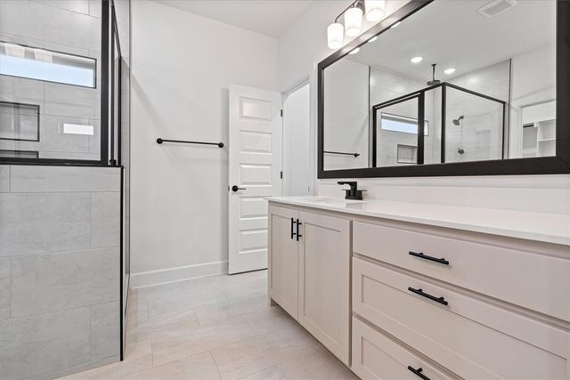 7000 SW High Meadow Boulevard, Bentonville, AR 72713