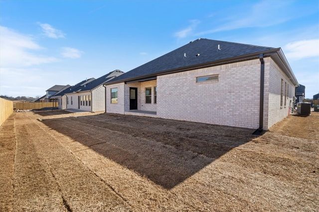 7000 SW High Meadow Boulevard, Bentonville, AR 72713