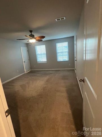 1008 Skipjack Lane, Charlotte, NC 28269