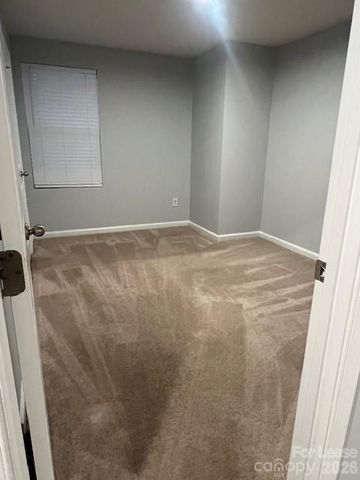 1008 Skipjack Lane, Charlotte, NC 28269