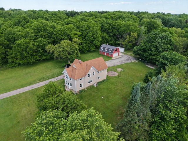 19272 W Coffee ROAD, New Berlin, WI 53146