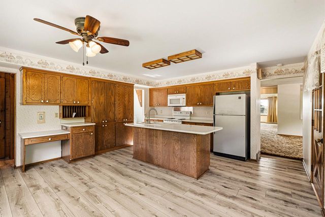 19272 W Coffee ROAD, New Berlin, WI 53146