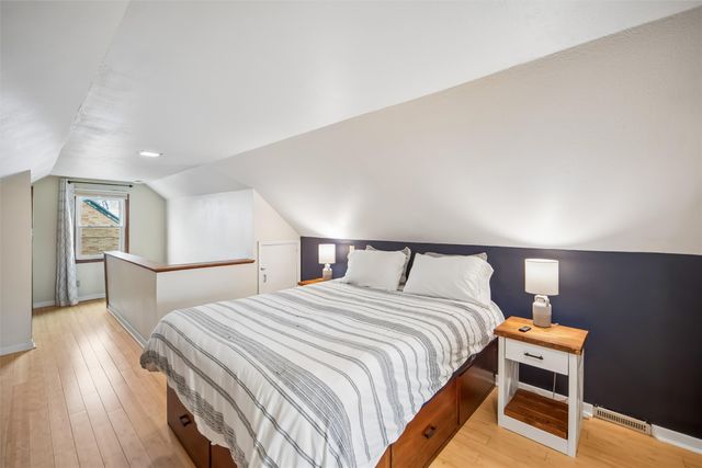 5816 Snyder Avenue, Des Moines, IA 50322