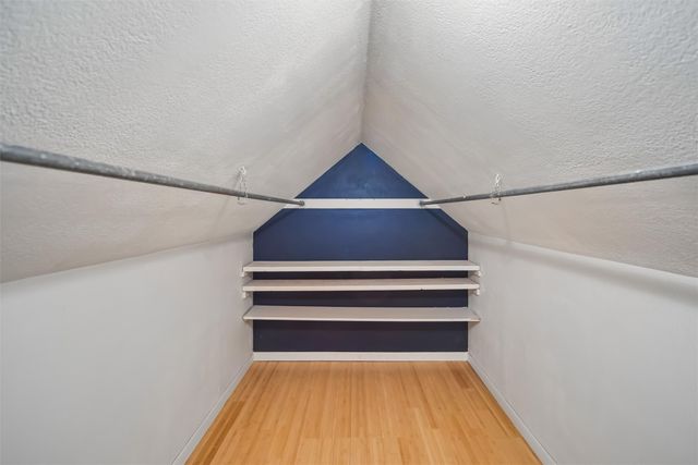 5816 Snyder Avenue, Des Moines, IA 50322