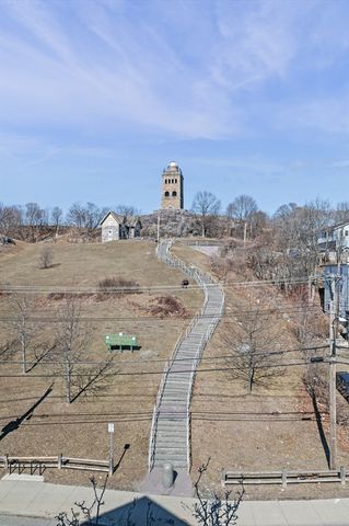 472 Essex Street 102, Lynn, MA 01902