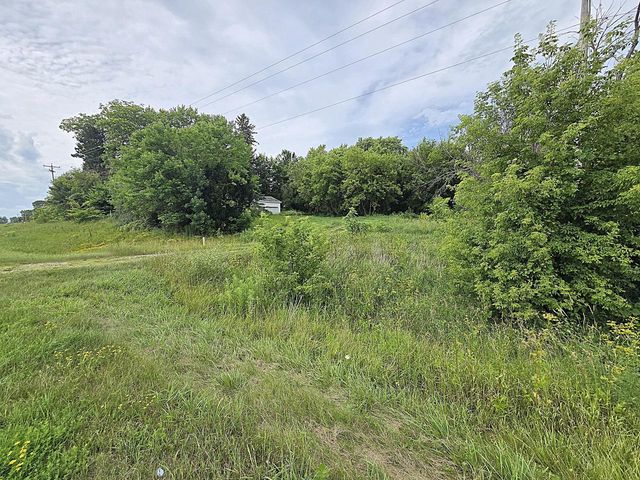 W10984 STATE ROAD 16 & 60, Columbus, WI 53925