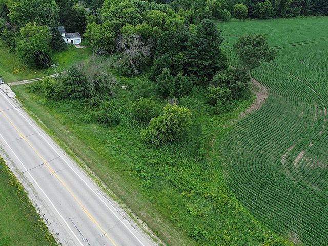W10984 STATE ROAD 16 & 60, Columbus, WI 53925