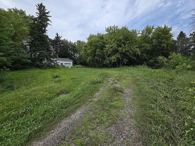 W10984 STATE ROAD 16 & 60, Columbus, WI 53925