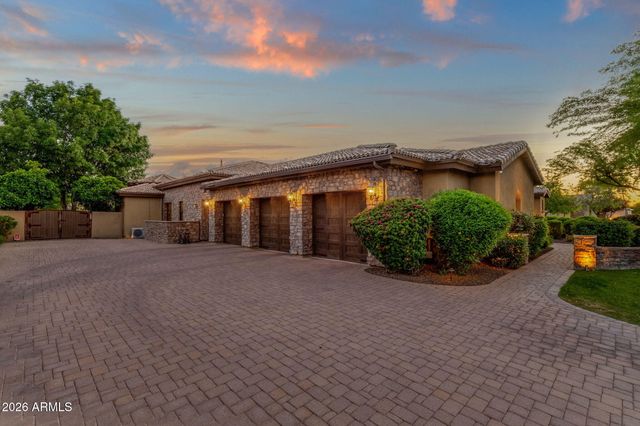 2529 E VAUGHN Court, Gilbert, AZ 85234