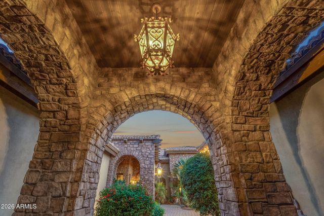 2529 E VAUGHN Court, Gilbert, AZ 85234