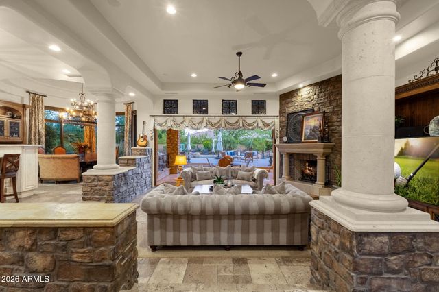 2529 E VAUGHN Court, Gilbert, AZ 85234