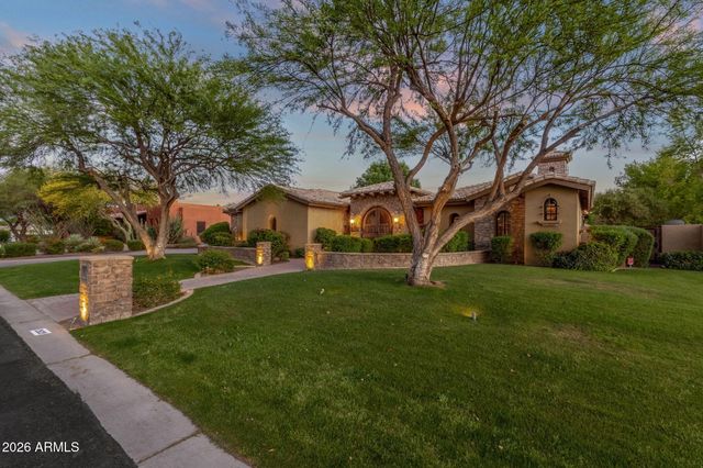 2529 E VAUGHN Court, Gilbert, AZ 85234