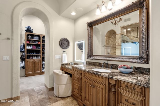 2529 E VAUGHN Court, Gilbert, AZ 85234