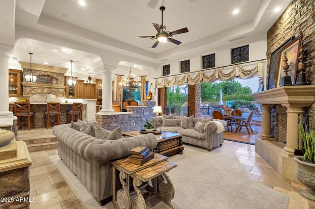 2529 E VAUGHN Court, Gilbert, AZ 85234