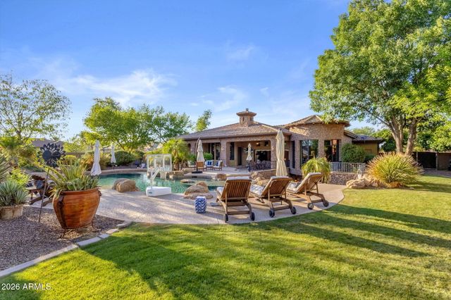 2529 E VAUGHN Court, Gilbert, AZ 85234