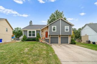 14923 W Peppermill Drive, Olathe, KS 66062