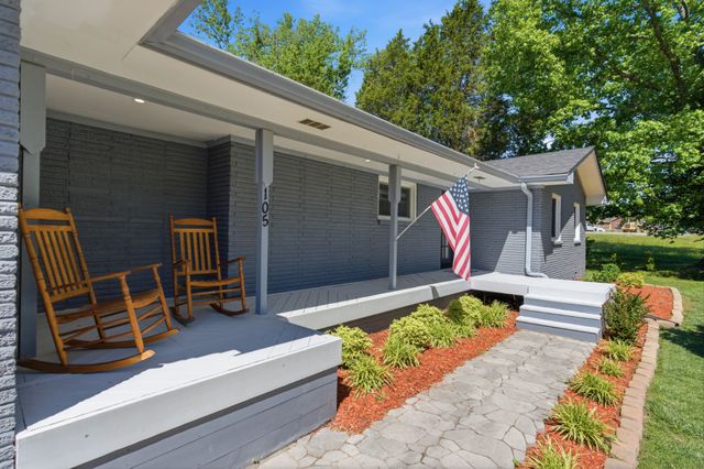 105 Brooklawn Dr, White House, TN 37188