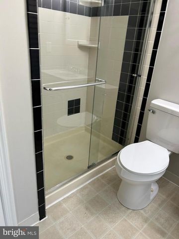 2908 SEMINOLE RD, Woodbridge, VA 22192