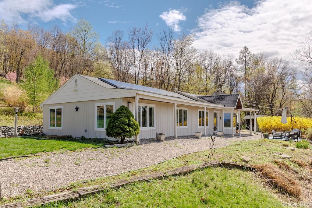8 Horizon Road, Cornwall, NY 12518