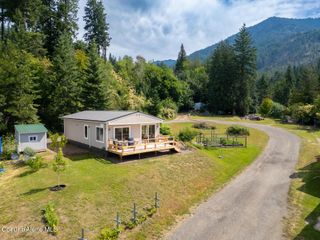 302 School Rd, 15, Hope, ID 83836