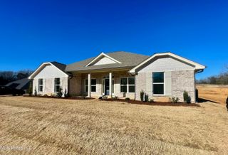 70 Farley Road, Byhalia, MS 38611