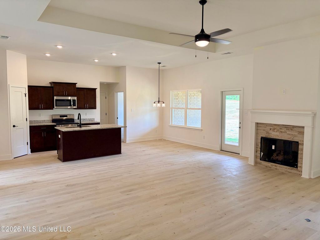 70 Farley Road, Byhalia, MS 38611 — photo 2