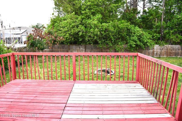 1682 Glencove Avenue NW, Palm Bay, FL 32907