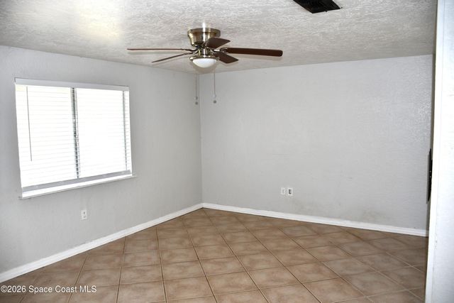 1682 Glencove Avenue NW, Palm Bay, FL 32907