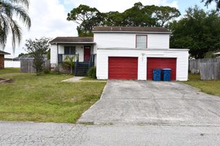 1682 Glencove Avenue NW, Palm Bay, FL 32907
