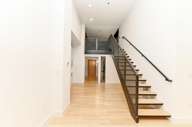 15 W Fourth Street, Cincinnati, OH 45202