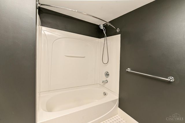 15 W Fourth Street, Cincinnati, OH 45202