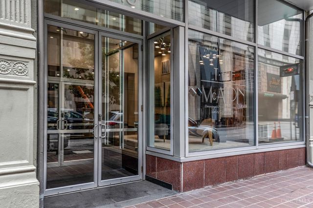 15 W Fourth Street, Cincinnati, OH 45202