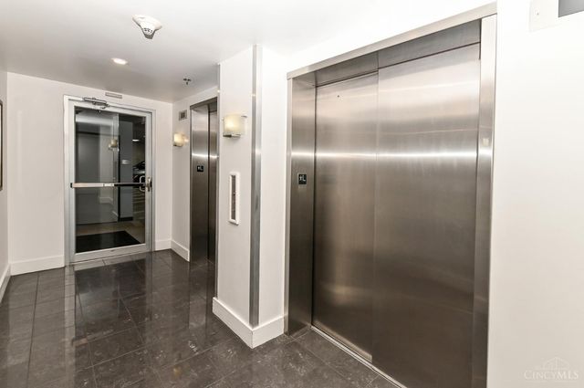 15 W Fourth Street, Cincinnati, OH 45202